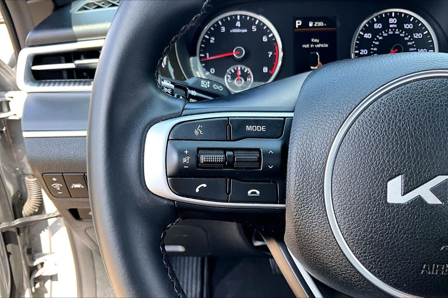 Used 2022 Wolf Gray Kia GT-Line image 22