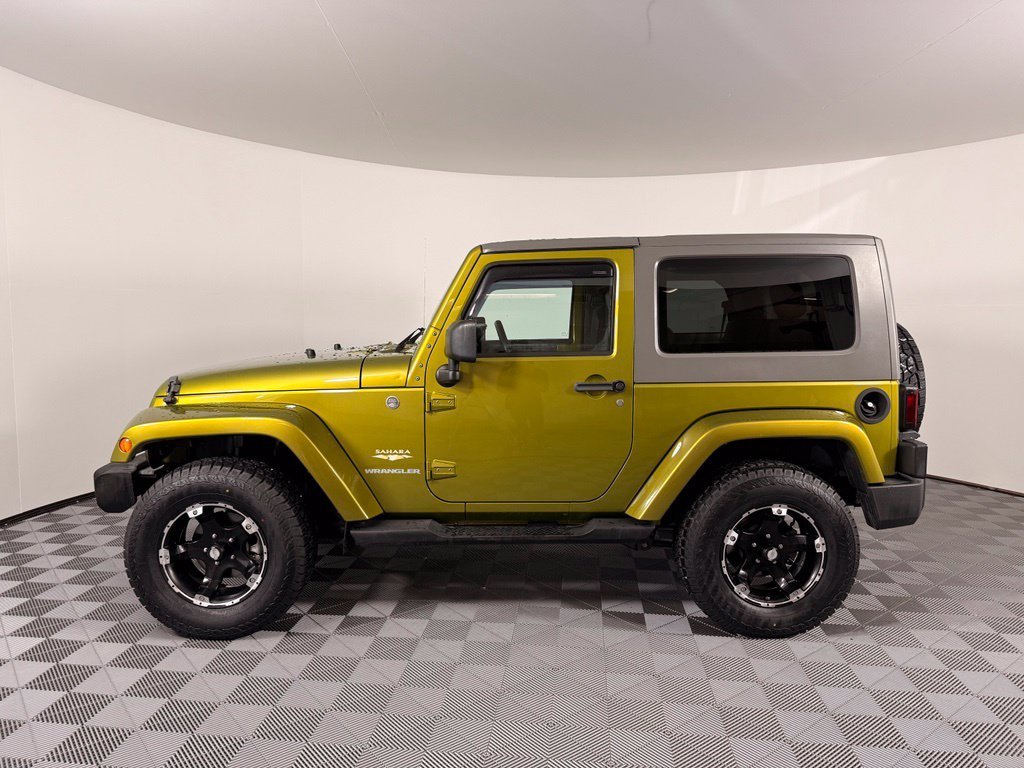 Used 2007 Green Jeep Sahara image 14