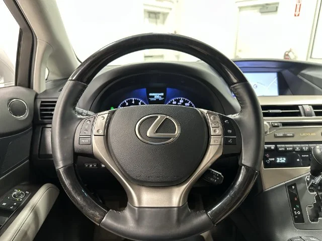 Used 2013 Silver Lexus 350 image 14