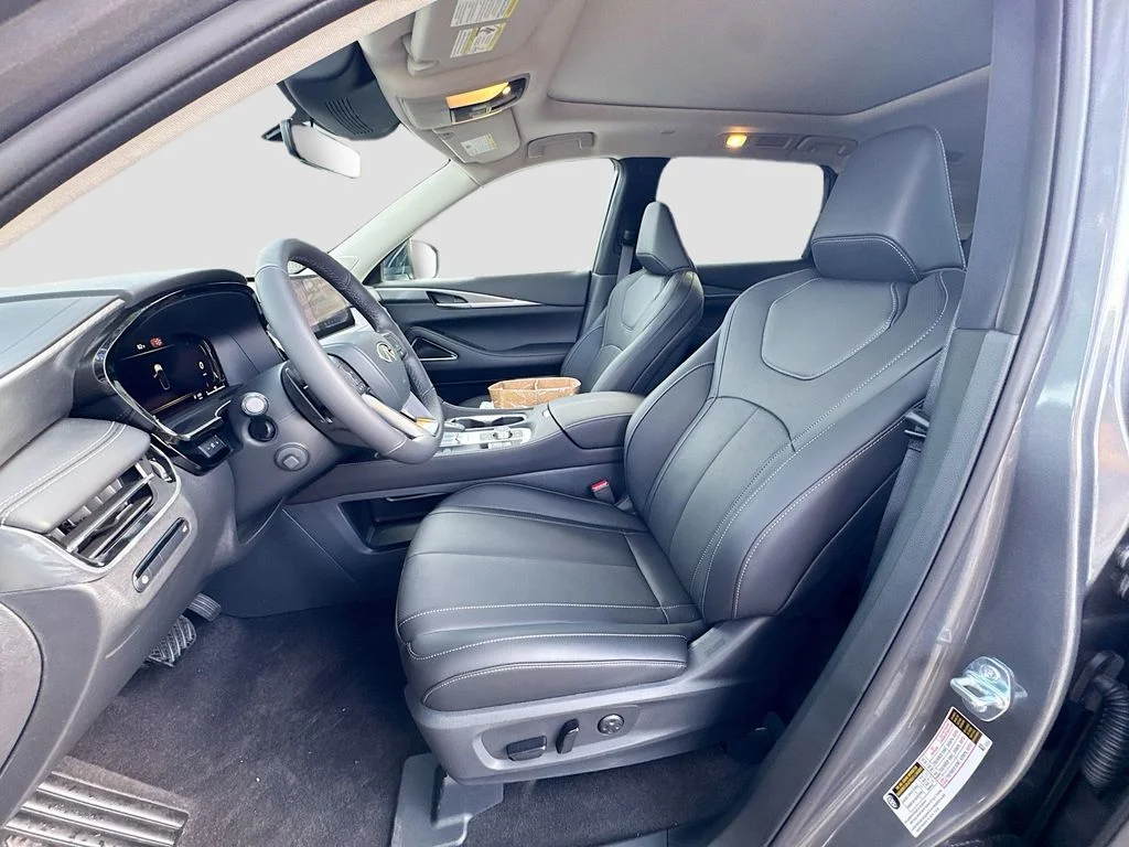 New 2027 GRAPHITE SHADOW INFINITI Luxe FWD image 22