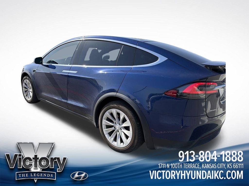 Used 2017 Blue Tesla 100D image 10