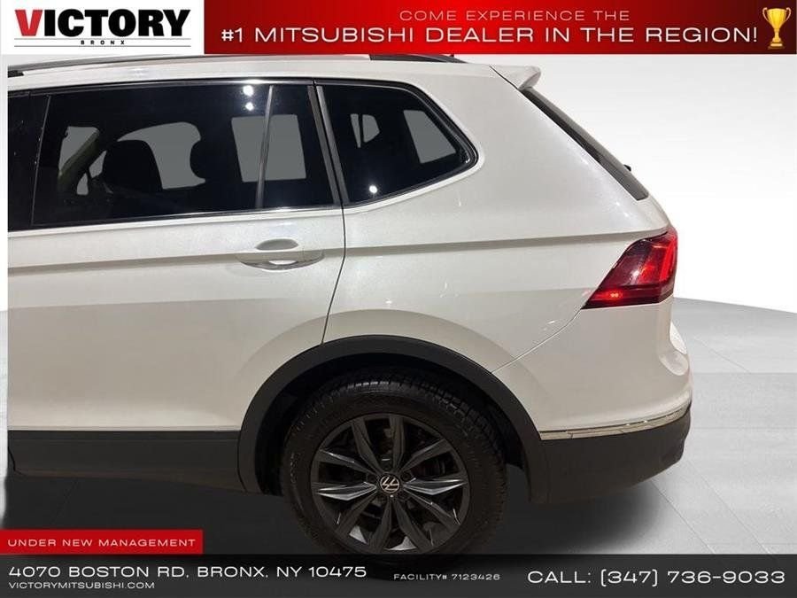 Used 2023 White Volkswagen 2.0T SE image 7