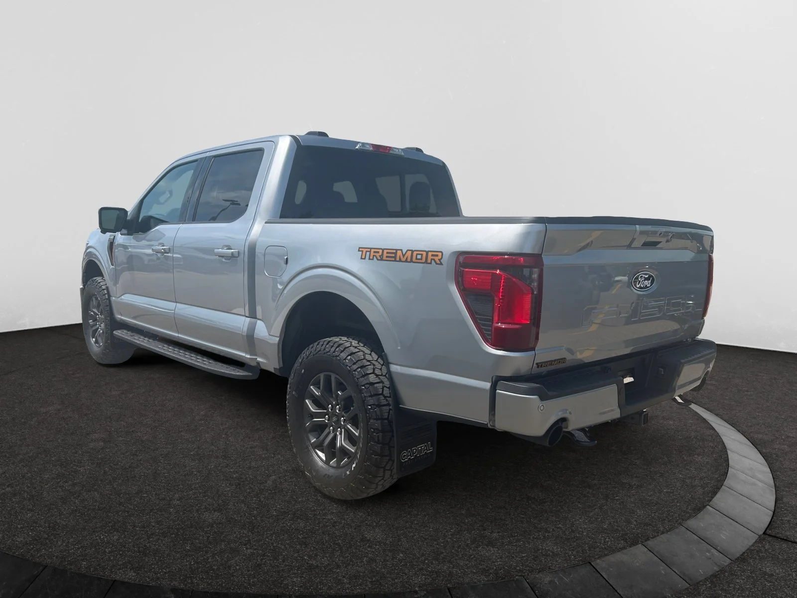 New 2026 Iconic Silver Metallic Ford Tremor image 3