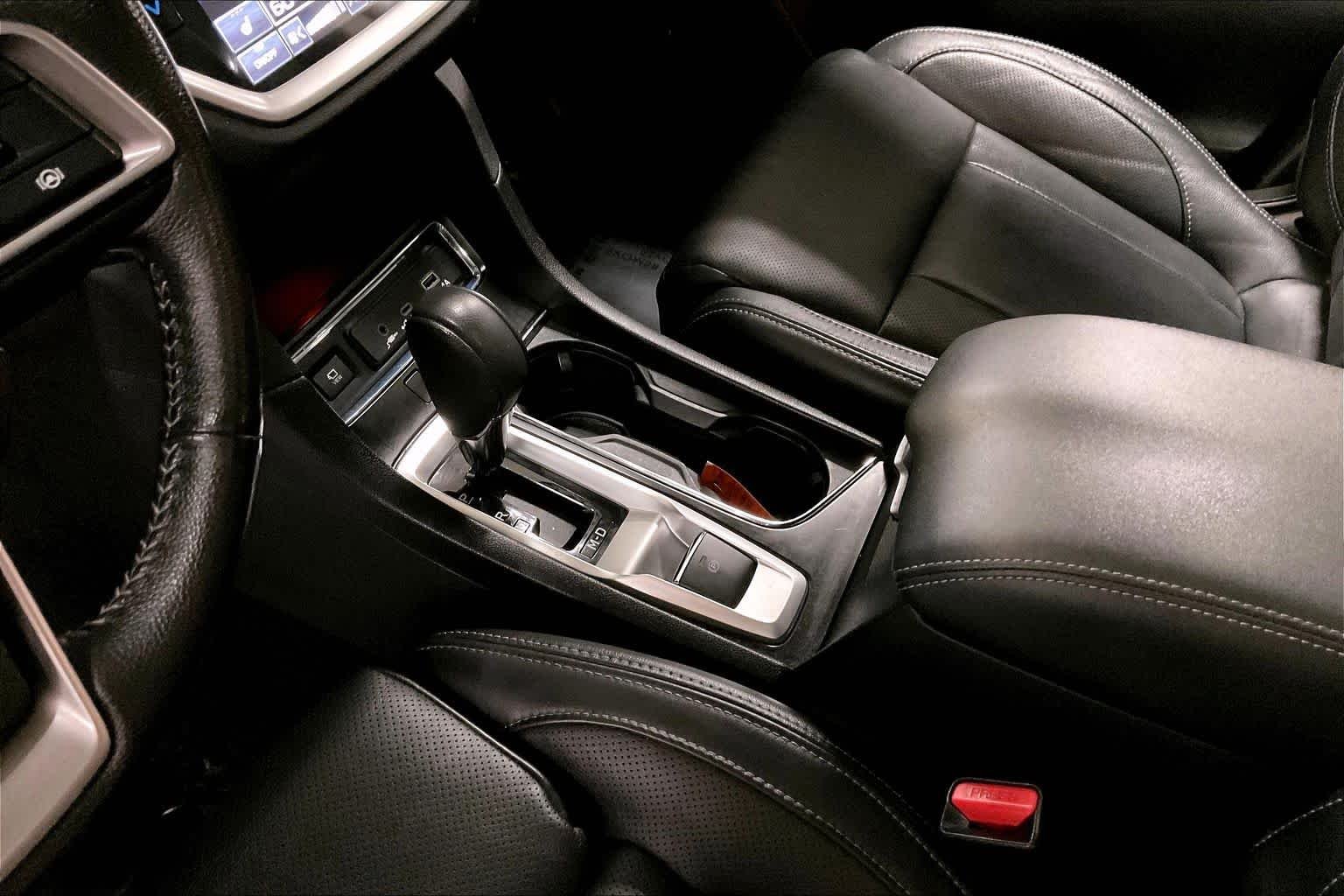 Used 2023 Crimson Red Pearl Subaru Limited image 17