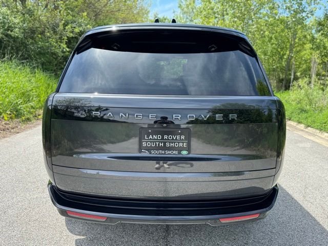 Used 2024 Carpathian Gray Premium Metallic Land Rover Autobiography image 6