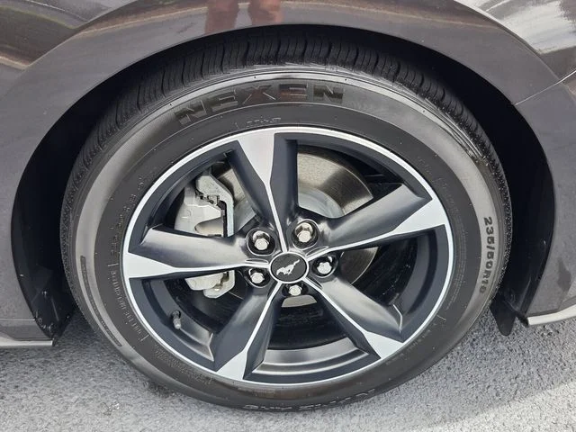 Used 2022 Gray Ford EcoBoost image 8
