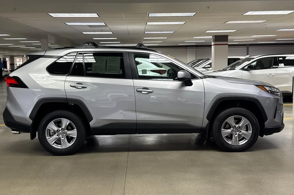 Certified Used 2025 Silver Toyota XLE image 3