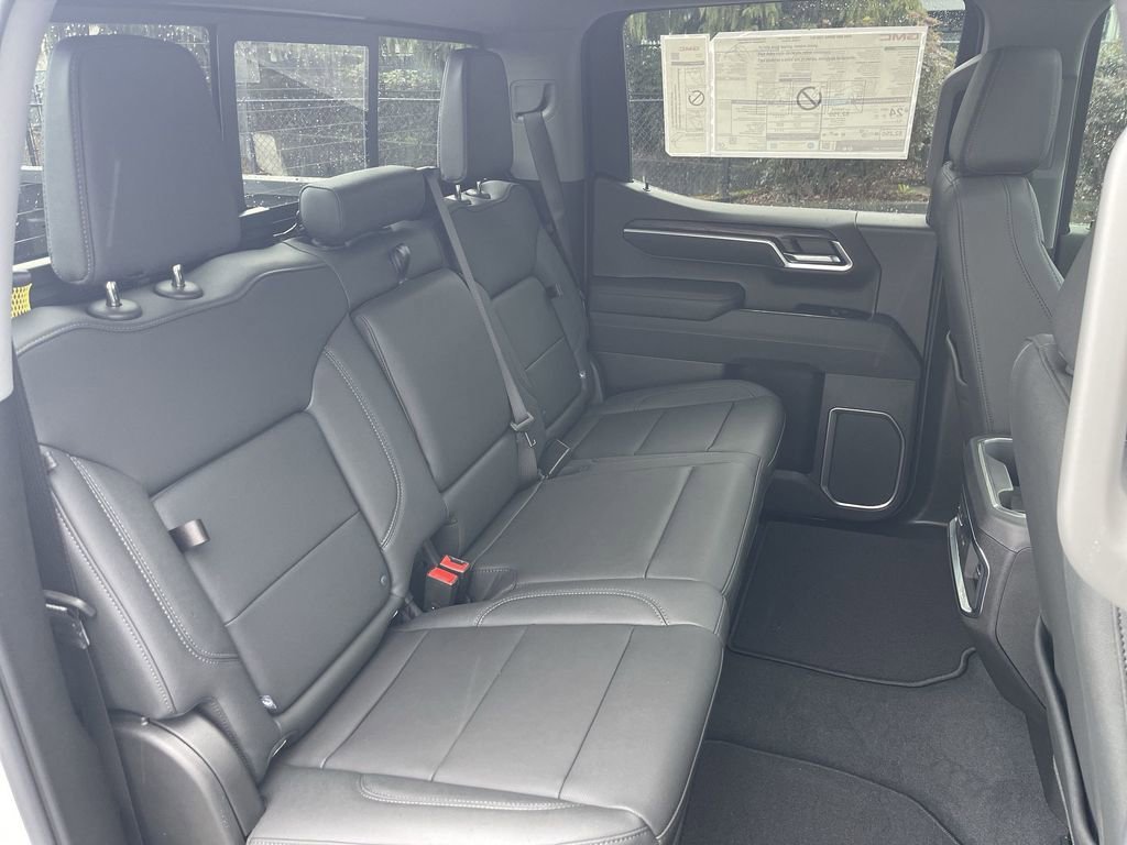 2026 GMC Sierra 1500 SLT - Photo 28