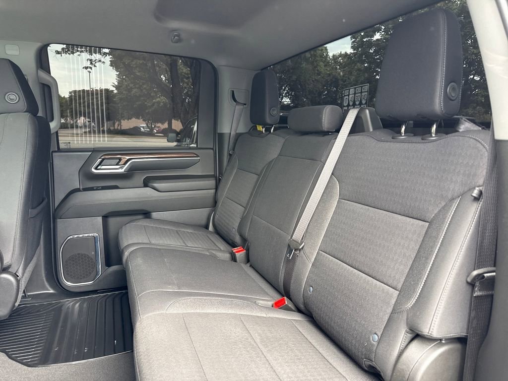 2024 Chevrolet Silverado 2500HD LT - Photo 18