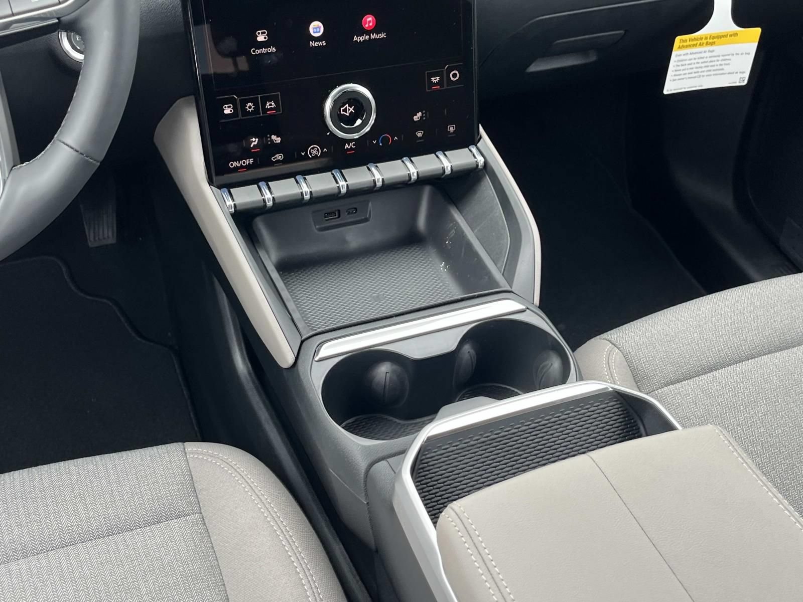 2027 GMC Terrain Elevation - Photo 14