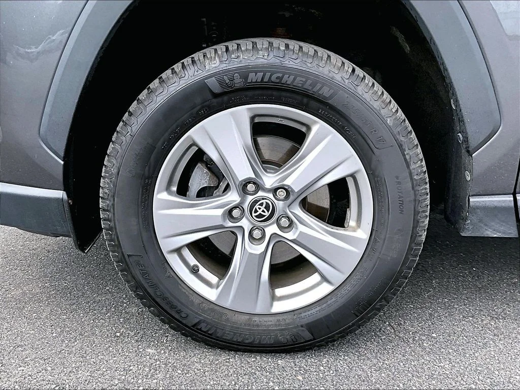 Certified Used 2022 Gray Toyota XLE image 7