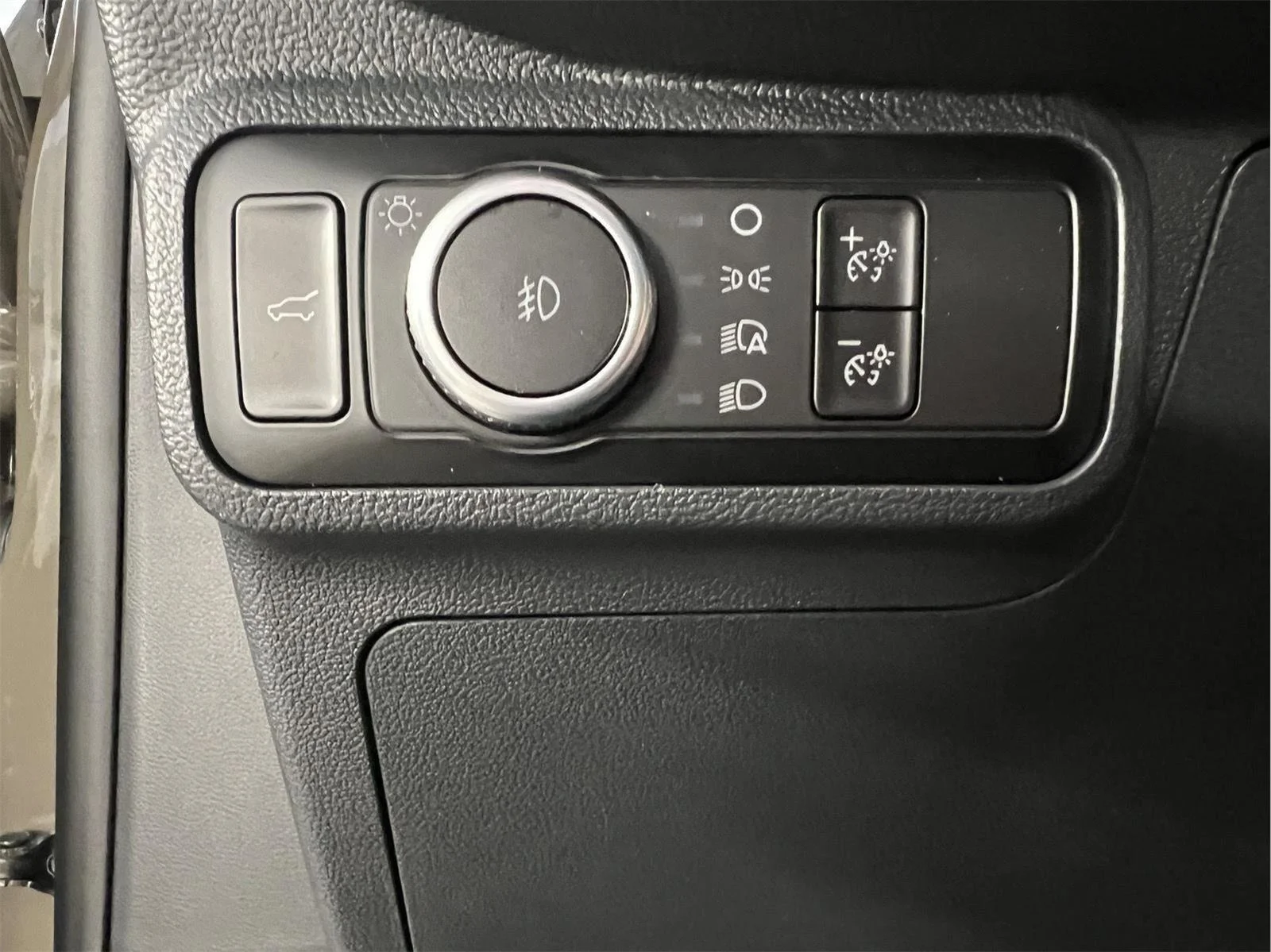 Used 2026 Marsh Gray Ford Tremor image 22