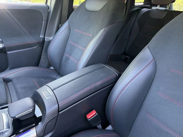 Used 2023  Mercedes-Benz GLA 250 image 21