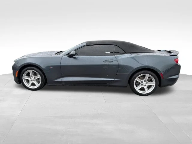 Used 2021 Gray Chevrolet 1LT image 4