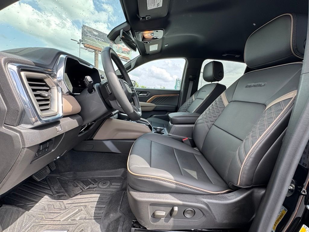 Used 2026 Black GMC Denali image 27