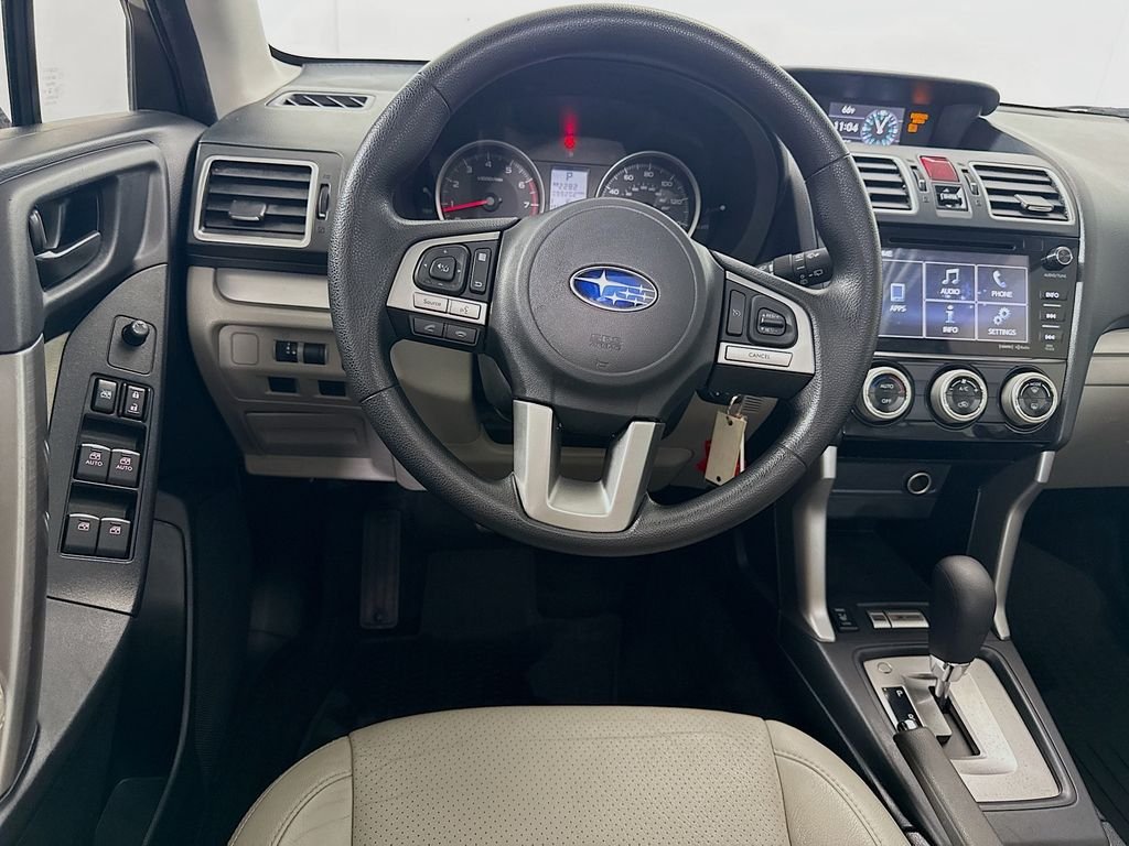 Used 2017 Ice Silver Metallic Subaru Premium image 22