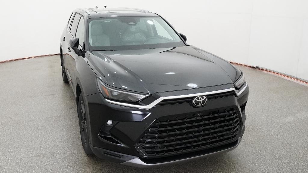 New 2026 Midnight Black Metallic Toyota Platinum image 21