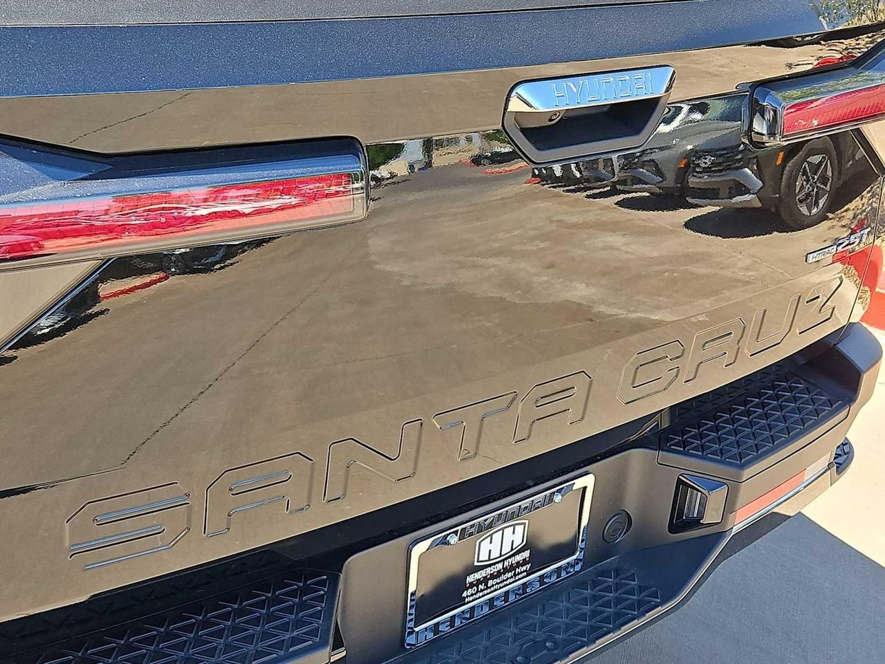 2025 Hyundai Santa Cruz Limited - Photo 12