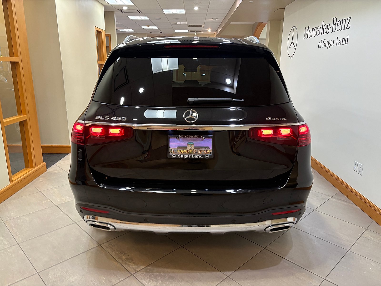 New 2026 Obsidian Black Metallic Mercedes-Benz 4MATIC® image 4