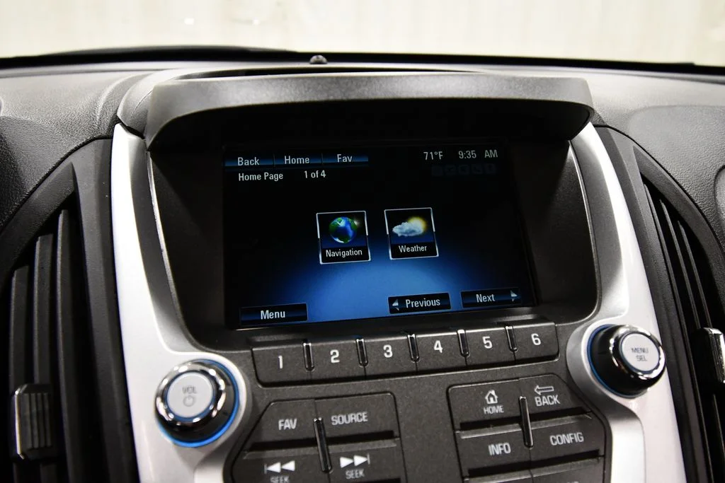 Used 2015 Gray Chevrolet LTZ image 21