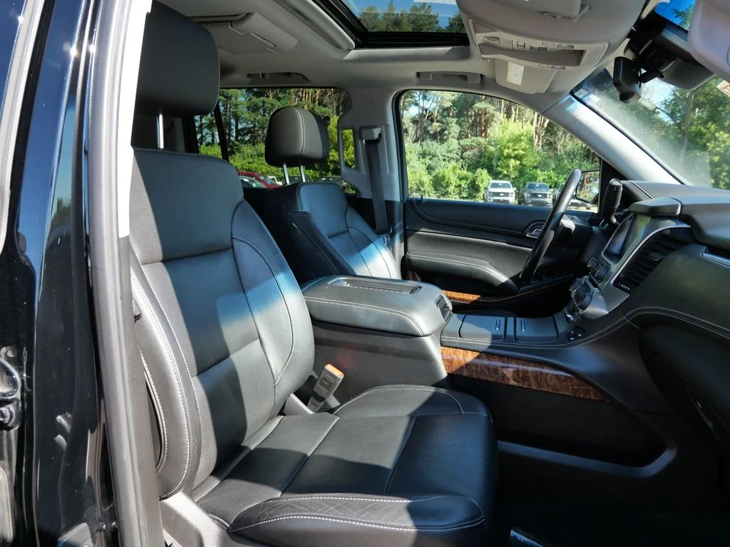 Certified Used 2018 Black Chevrolet Premier image 12