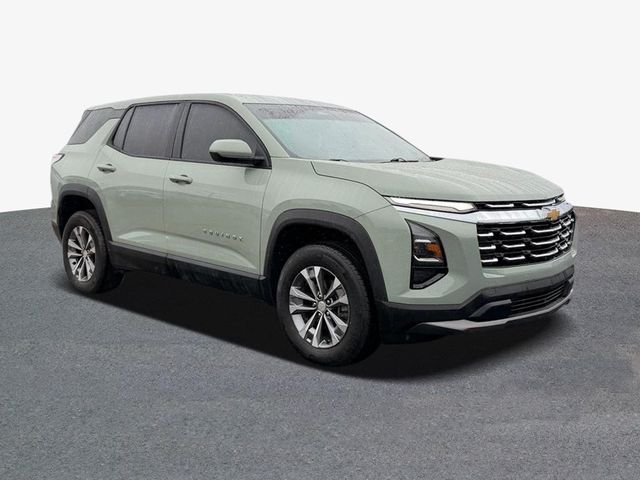 Used 2025 Green Chevrolet LT image 4