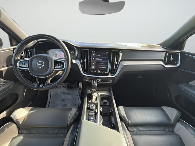 Used 2020 Gray Volvo T5 R-Design image 15