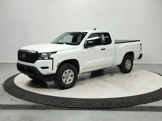 Used 2024 White Nissan S image 4