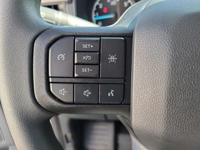 New 2026 Oxford White Ford XL image 21