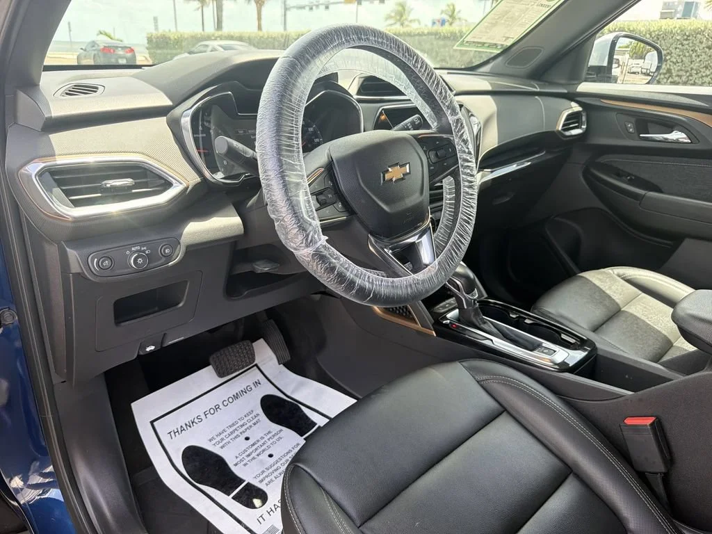 Used 2022 Blue Glow Metallic Chevrolet ACTIV image 16