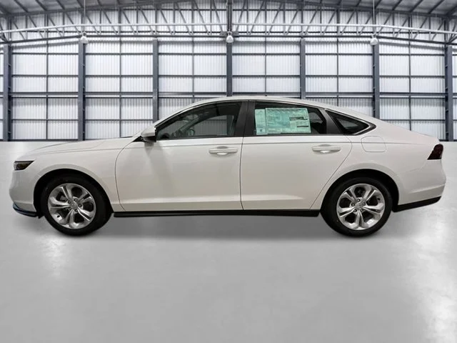 New 2026 Platinum White Pearl Honda LX image 2