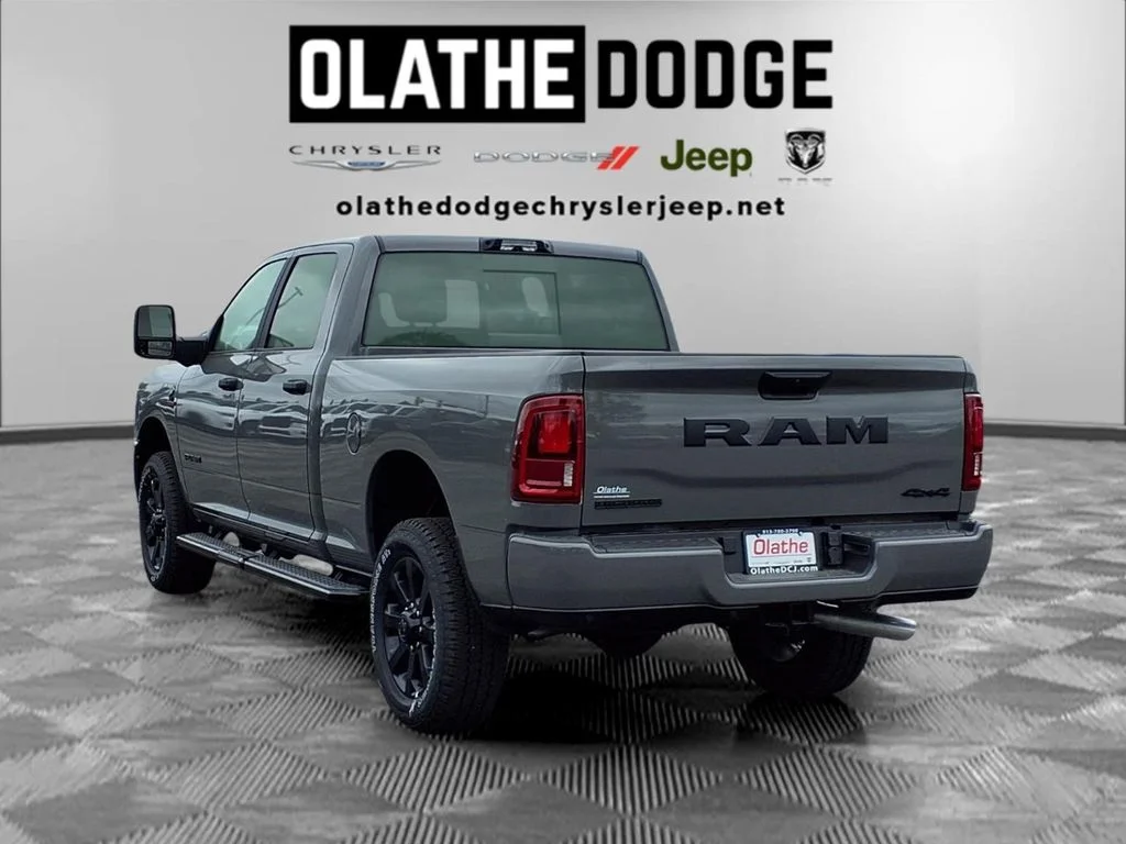 New 2026 Ceramic Gray Clear-Coat Exterior Paint RAM Big Horn image 3