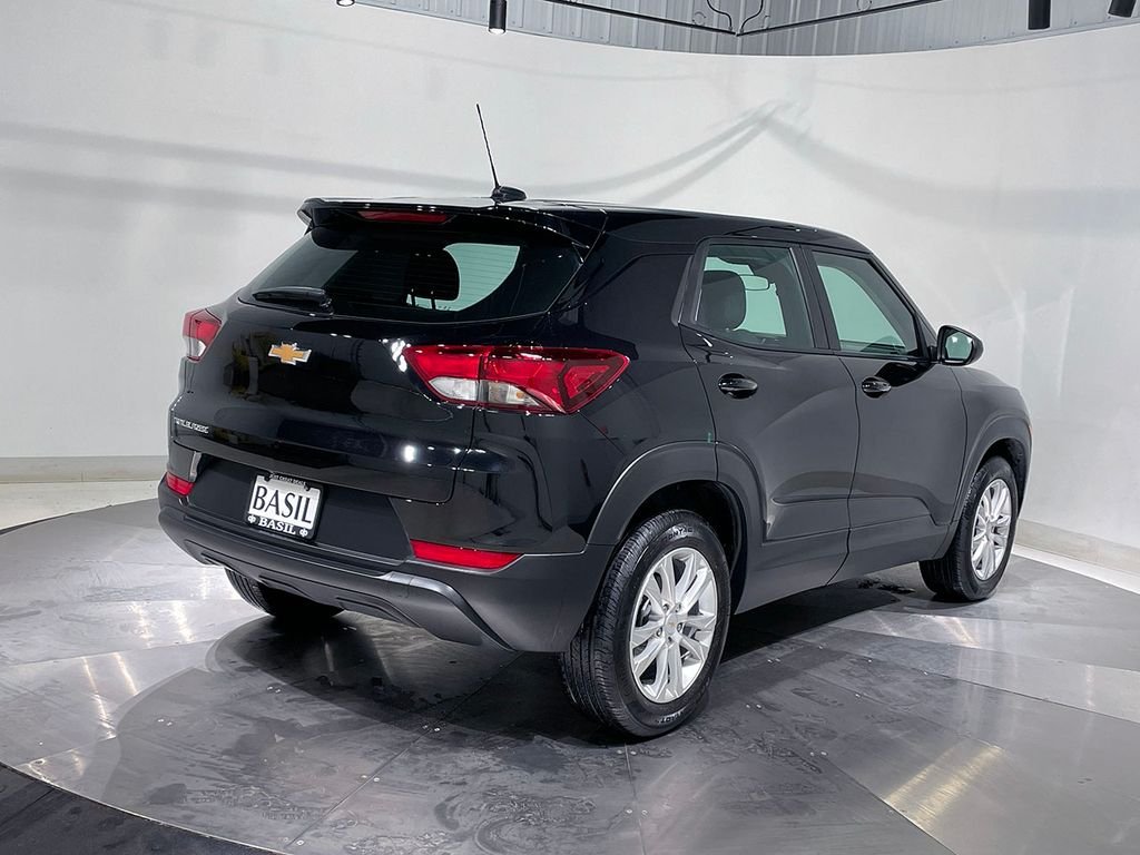 Used 2023 Black Chevrolet LS image 11