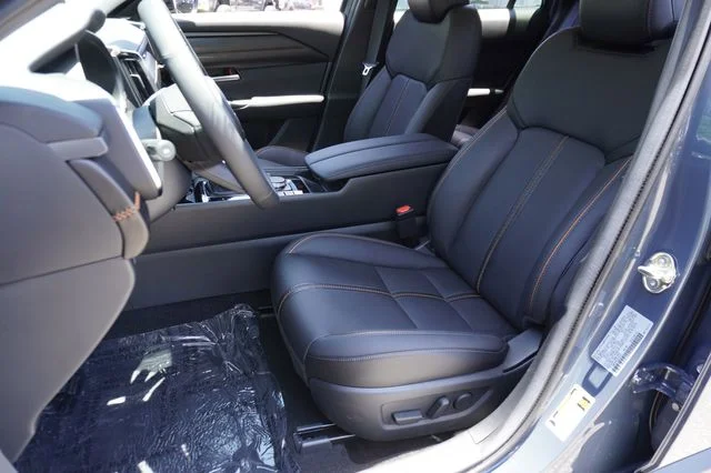 2025 Mazda CX-50 Premium Plus - Photo 18