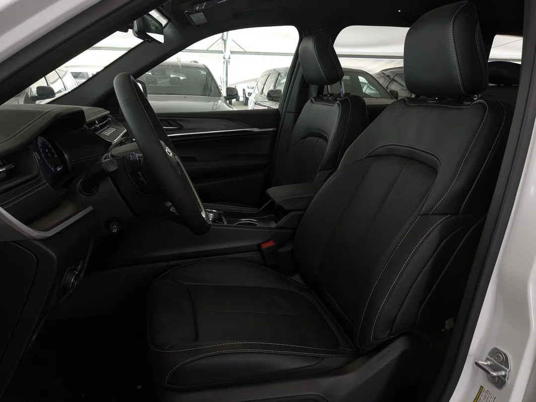 New 2026 White Jeep Limited Reserve - - 4x4 - Nappa Leather - Ventilated Seats - Trailer Tow Pack & More! image 19