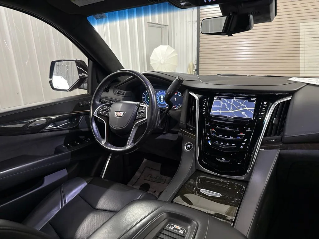 Used 2019 Black Raven Cadillac Platinum Edition image 20