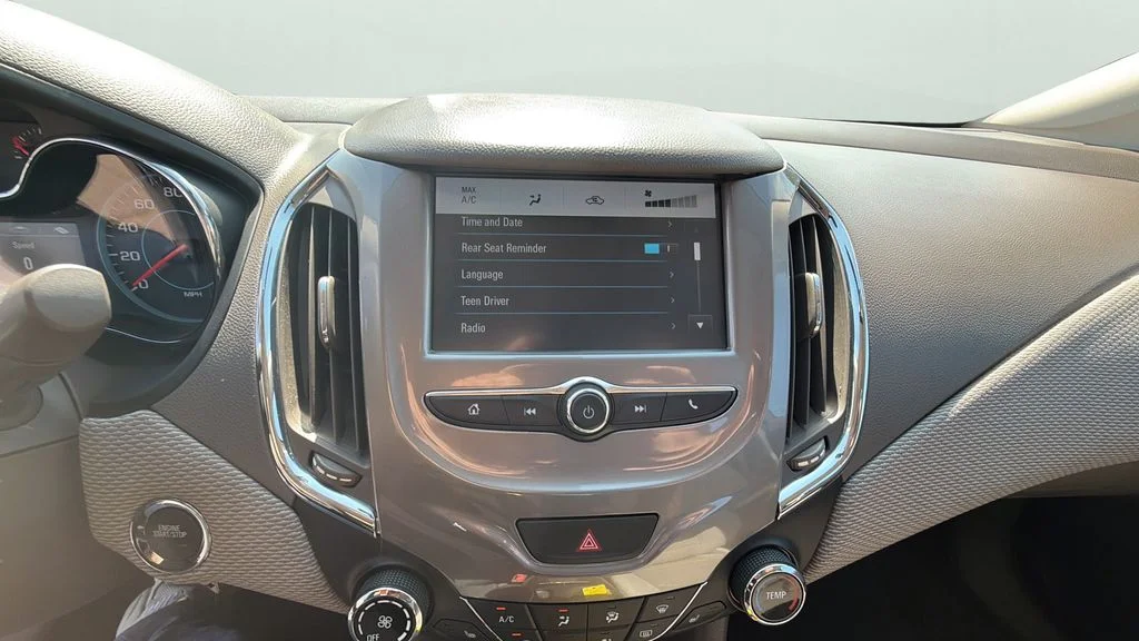 Used 2017 Gray Chevrolet LT image 9