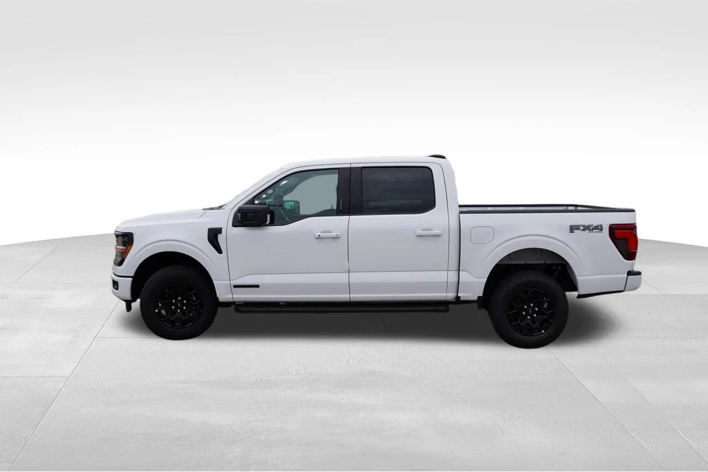 New 2026 White Ford XLT image 6