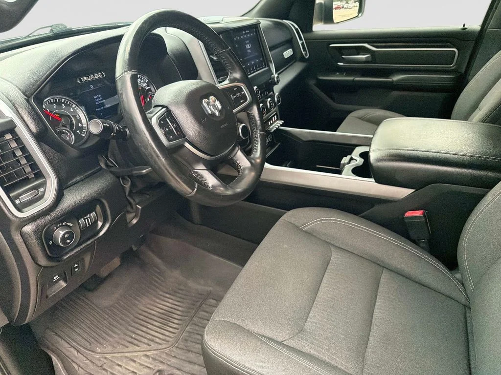 Used 2019 Silver Ram Big Horn/Lone Star image 22