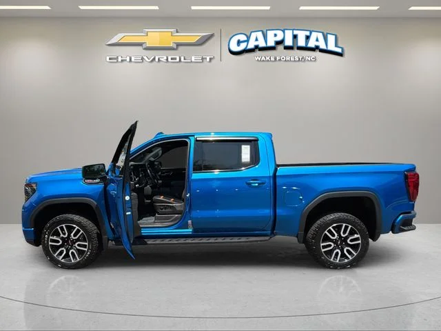 Used 2024 Blue GMC AT4 image 9