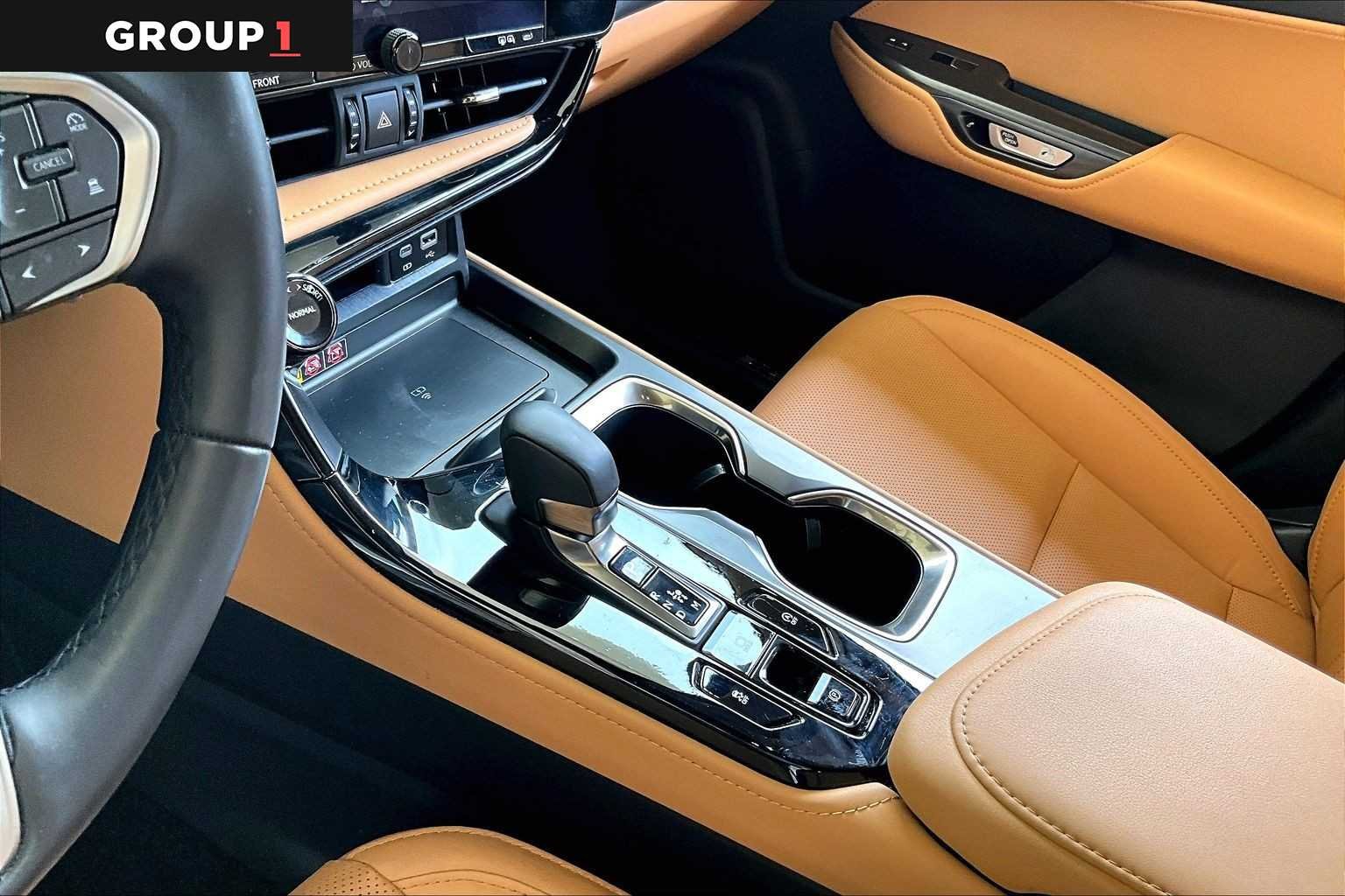 Certified Used 2024 Atomic Silver Lexus Premium image 14