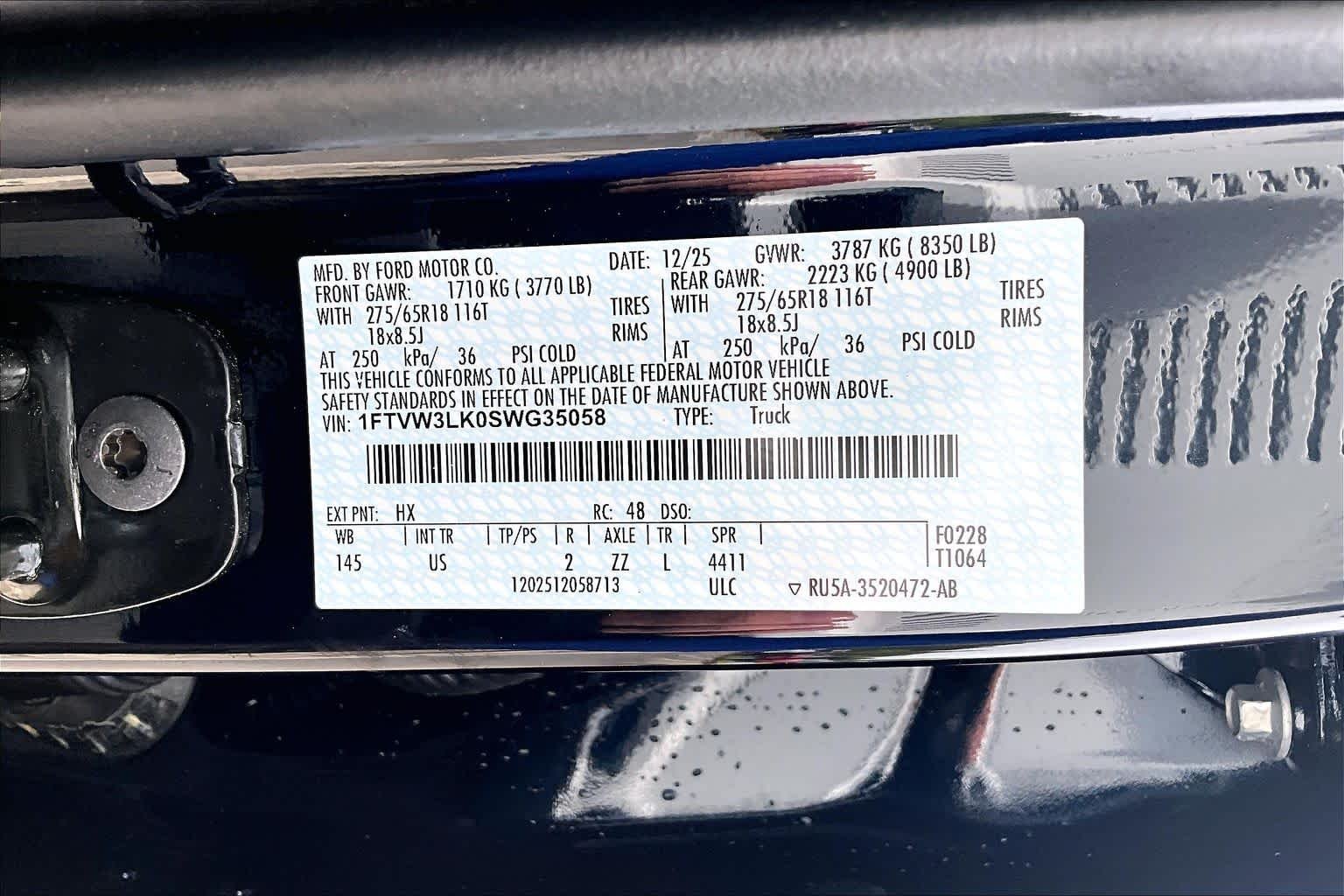 New 2025 Antimatter Blue Metallic Ford XLT image 18