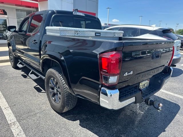 Used 2022 Black Toyota SR5 image 5