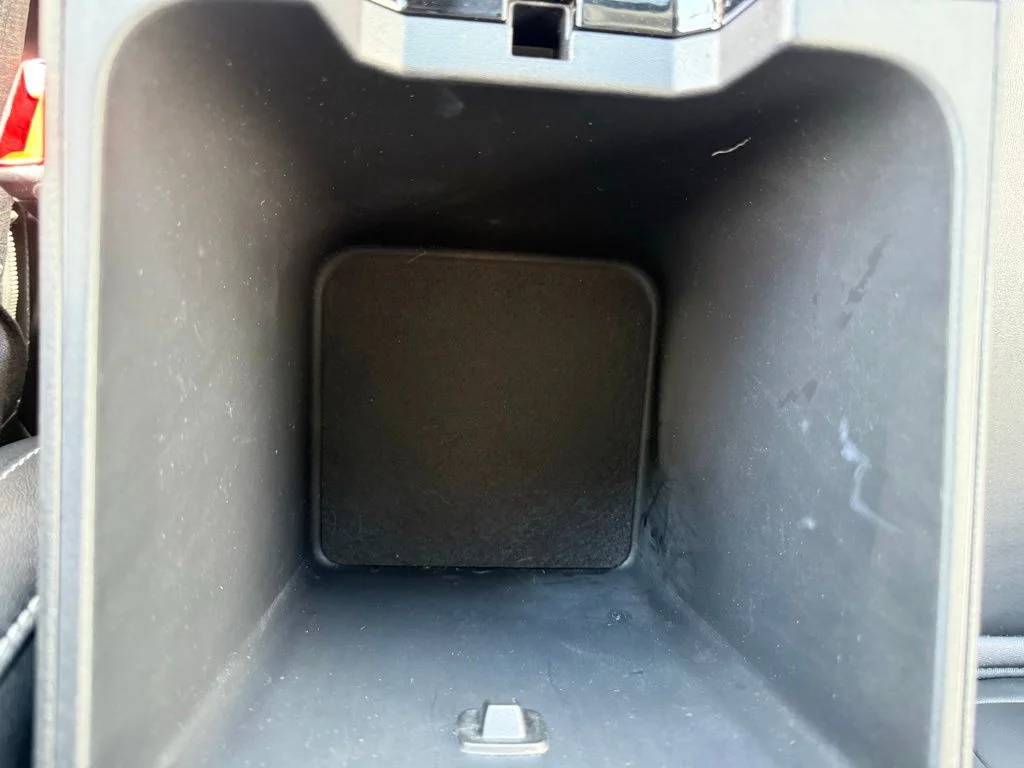 Used 2023 Black Jeep Limited image 30