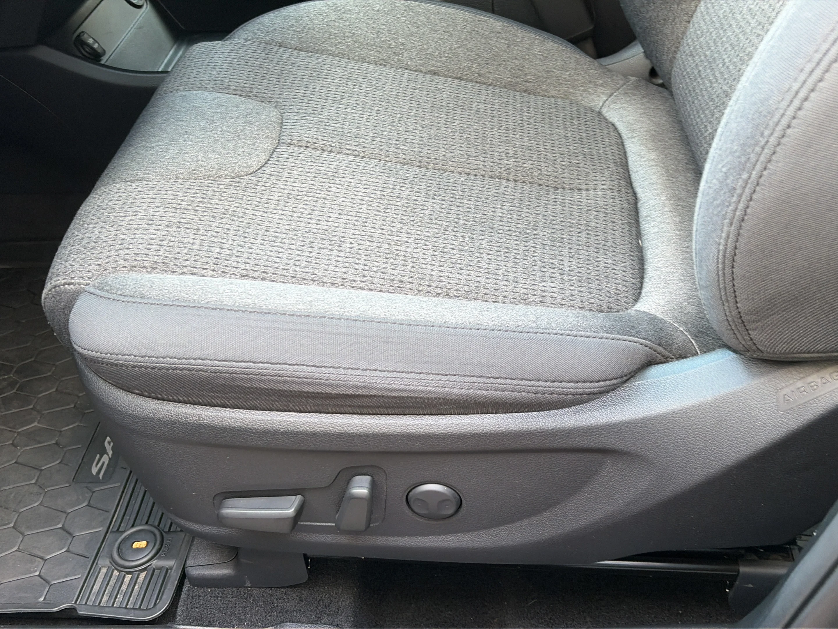 Used 2023 Portofino Gray Hyundai SEL image 19
