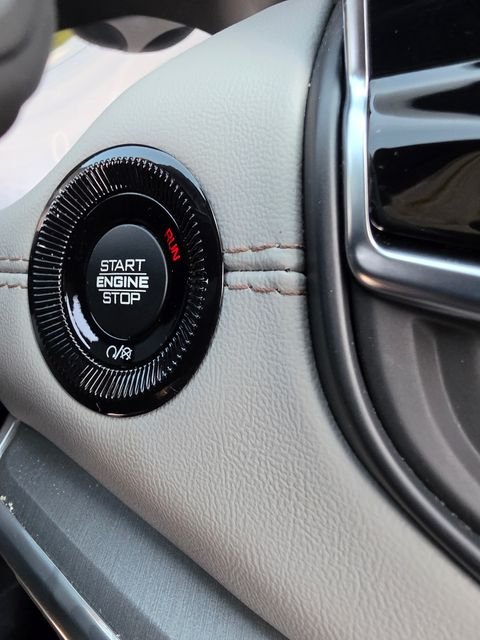 Used 2024 Gray Jeep Limited image 11