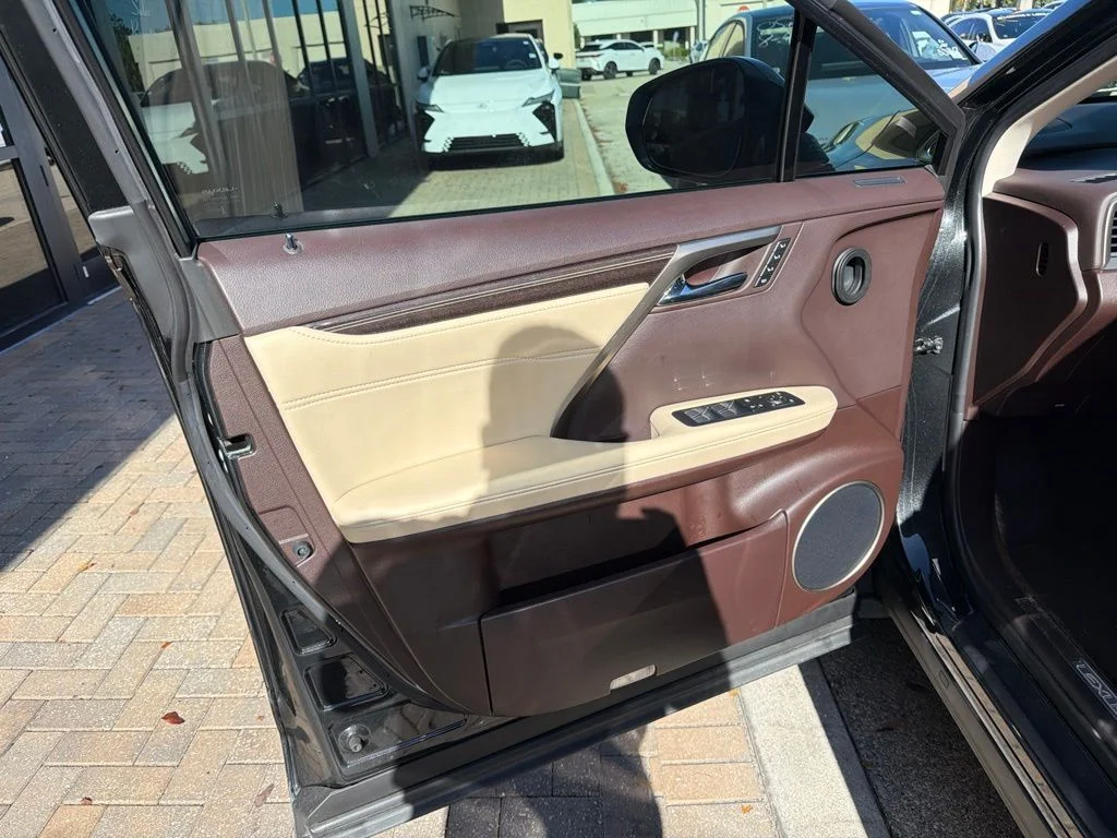 Used 2019 Black Lexus 350L image 11