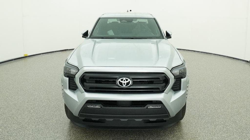 2026 Toyota Tacoma SR5 - Photo 14