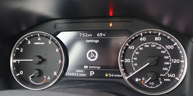 Used 2024 Red Mitsubishi ES image 20