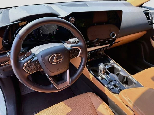 Certified Used 2026 WHITE NOVA GF. Lexus 350h Premium image 9